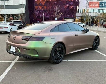 Бежевый Мерседес Е-Класс, объемом двигателя 3 л и пробегом 89 тыс. км за 34990 $, фото 5 на Automoto.ua