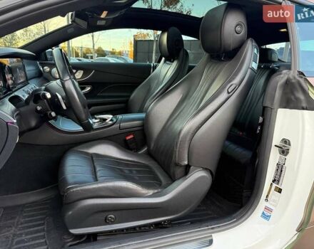 Бежевий Мерседес Е-Клас, об'ємом двигуна 2.99 л та пробігом 89 тис. км за 36990 $, фото 6 на Automoto.ua