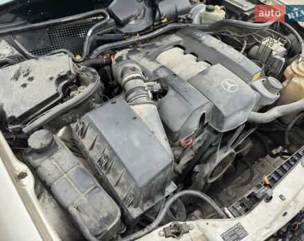 Бежевий Мерседес Е-Клас, об'ємом двигуна 3.2 л та пробігом 414 тис. км за 4200 $, фото 14 на Automoto.ua