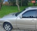 Бежевый Мерседес Е-Класс, объемом двигателя 2.15 л и пробегом 500 тыс. км за 3000 $, фото 14 на Automoto.ua