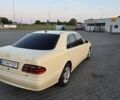 Бежевий Мерседес Е-Клас, об'ємом двигуна 2.2 л та пробігом 350 тис. км за 4000 $, фото 7 на Automoto.ua