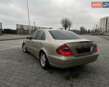 Бежевий Мерседес Е-Клас, об'ємом двигуна 2.6 л та пробігом 295 тис. км за 6200 $, фото 7 на Automoto.ua