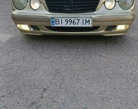 Бежевый Мерседес Е-Класс, объемом двигателя 2.1 л и пробегом 570 тыс. км за 4850 $, фото 1 на Automoto.ua