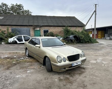 Мерседес Е-Класс 2002 в Пирятине на Automoto.ua Бежевый Мерседес Е-Класс, объемом двигателя 2.1 л и пробегом 579 тыс. км за 3800 $, фото 7 на Automoto.ua