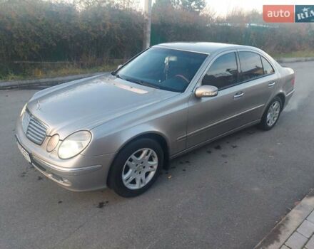 Бежевый Мерседес Е-Класс, объемом двигателя 3.2 л и пробегом 236 тыс. км за 6200 $, фото 6 на Automoto.ua