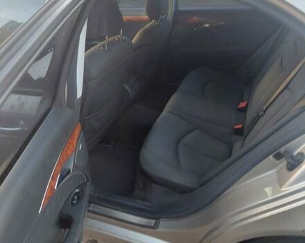 Бежевый Мерседес Е-Класс, объемом двигателя 3.2 л и пробегом 236 тыс. км за 6200 $, фото 2 на Automoto.ua