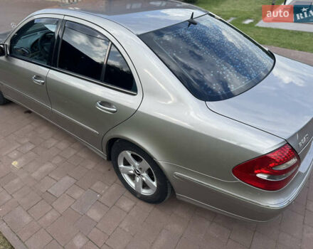 Бежевий Мерседес Е-Клас, об'ємом двигуна 2.69 л та пробігом 430 тис. км за 6500 $, фото 15 на Automoto.ua