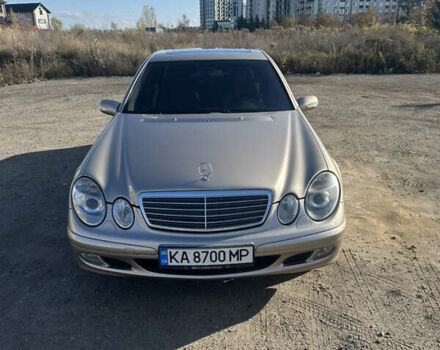 Бежевый Мерседес Е-Класс, объемом двигателя 2.6 л и пробегом 280 тыс. км за 6700 $, фото 2 на Automoto.ua