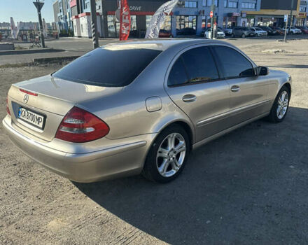 Бежевый Мерседес Е-Класс, объемом двигателя 2.6 л и пробегом 280 тыс. км за 6700 $, фото 12 на Automoto.ua