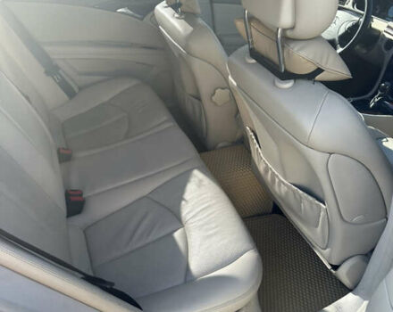 Бежевый Мерседес Е-Класс, объемом двигателя 2.6 л и пробегом 280 тыс. км за 6700 $, фото 8 на Automoto.ua