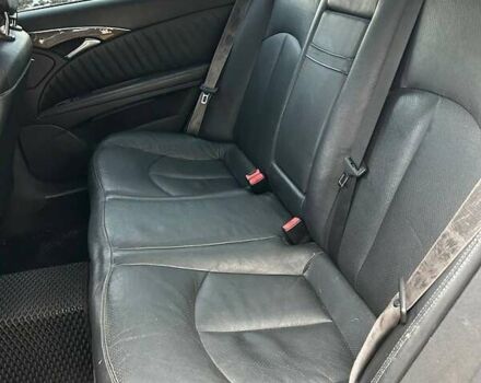 Бежевый Мерседес Е-Класс, объемом двигателя 2.15 л и пробегом 374 тыс. км за 6500 $, фото 22 на Automoto.ua