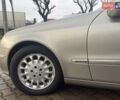 Бежевий Мерседес Е-Клас, об'ємом двигуна 2.1 л та пробігом 319 тис. км за 6700 $, фото 5 на Automoto.ua