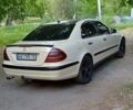 Мерседес Е-Класс 2005 в Кривом Роге на Automoto.ua Бежевый Мерседес Е-Класс, объемом двигателя 2.1 л и пробегом 326 тыс. км за 6200 $, фото 1 на Automoto.ua
