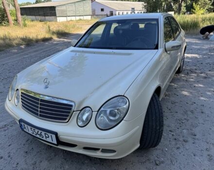 Бежевий Мерседес Е-Клас, об'ємом двигуна 1.8 л та пробігом 550 тис. км за 6200 $, фото 2 на Automoto.ua