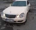 Бежевий Мерседес Е-Клас, об'ємом двигуна 2.15 л та пробігом 560 тис. км за 6700 $, фото 1 на Automoto.ua