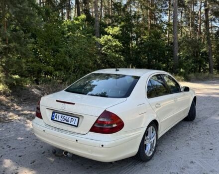 Бежевий Мерседес Е-Клас, об'ємом двигуна 1.8 л та пробігом 550 тис. км за 6200 $, фото 1 на Automoto.ua