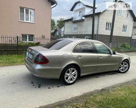 Бежевий Мерседес Е-Клас, об'ємом двигуна 2.2 л та пробігом 340 тис. км за 8300 $, фото 10 на Automoto.ua