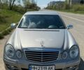 Бежевий Мерседес Е-Клас, об'ємом двигуна 3 л та пробігом 152 тис. км за 10800 $, фото 1 на Automoto.ua