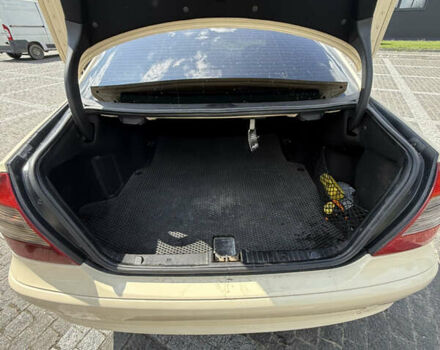 Бежевий Мерседес Е-Клас, об'ємом двигуна 2.2 л та пробігом 450 тис. км за 7000 $, фото 8 на Automoto.ua