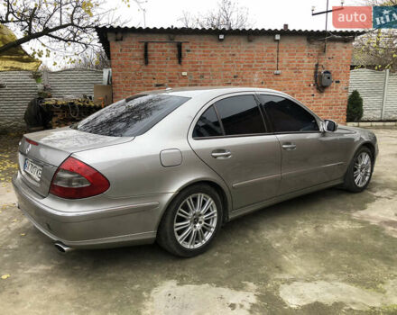 Бежевый Мерседес Е-Класс, объемом двигателя 3 л и пробегом 250 тыс. км за 6900 $, фото 3 на Automoto.ua
