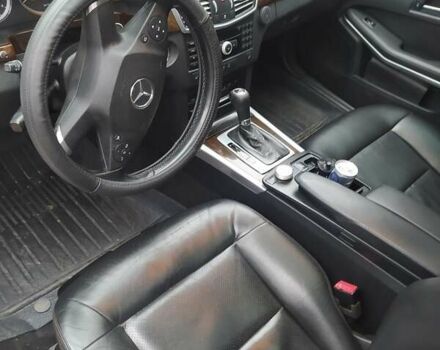 Бежевый Мерседес Е-Класс, объемом двигателя 2.1 л и пробегом 250 тыс. км за 11500 $, фото 11 на Automoto.ua