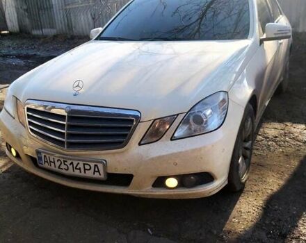 Бежевый Мерседес Е-Класс, объемом двигателя 2.1 л и пробегом 250 тыс. км за 11500 $, фото 8 на Automoto.ua