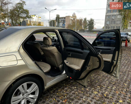 Бежевый Мерседес Е-Класс, объемом двигателя 1.8 л и пробегом 135 тыс. км за 14800 $, фото 10 на Automoto.ua