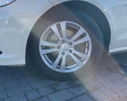 Бежевий Мерседес Е-Клас, об'ємом двигуна 1.8 л та пробігом 340 тис. км за 8400 $, фото 7 на Automoto.ua