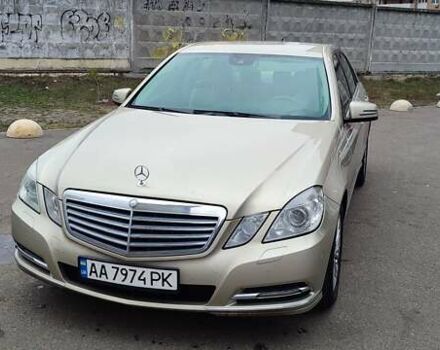 Бежевий Мерседес Е-Клас, об'ємом двигуна 3 л та пробігом 260 тис. км за 15000 $, фото 6 на Automoto.ua