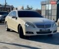 Бежевий Мерседес Е-Клас, об'ємом двигуна 1.8 л та пробігом 340 тис. км за 8400 $, фото 1 на Automoto.ua