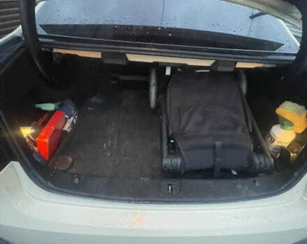 Бежевый Мерседес Е-Класс, объемом двигателя 2.14 л и пробегом 500 тыс. км за 9500 $, фото 10 на Automoto.ua