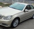 Бежевий Мерседес Е-Клас, об'ємом двигуна 3 л та пробігом 260 тис. км за 15000 $, фото 5 на Automoto.ua