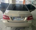 Бежевый Мерседес Е-Класс, объемом двигателя 2.2 л и пробегом 220 тыс. км за 14700 $, фото 7 на Automoto.ua