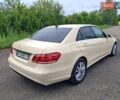 Бежевый Мерседес Е-Класс, объемом двигателя 2.14 л и пробегом 315 тыс. км за 13900 $, фото 5 на Automoto.ua
