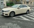 Бежевый Мерседес Е-Класс, объемом двигателя 2.1 л и пробегом 538 тыс. км за 11990 $, фото 1 на Automoto.ua