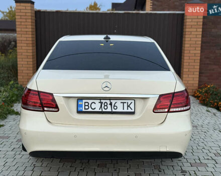 Мерседес Е-Клас 2015 у Сумах на Automoto.ua Бежевий Мерседес Е-Клас, об'ємом двигуна 2.14 л та пробігом 200 тис. км за 14900 $, фото 3 на Automoto.ua