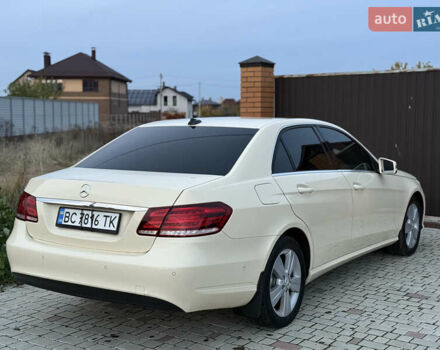 Мерседес Е-Клас 2015 у Сумах на Automoto.ua Бежевий Мерседес Е-Клас, об'ємом двигуна 2.14 л та пробігом 200 тис. км за 14900 $, фото 5 на Automoto.ua
