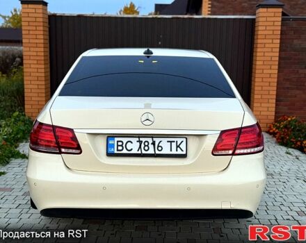 Бежевый Мерседес Е-Класс, объемом двигателя 2.1 л и пробегом 200 тыс. км за 14900 $, фото 5 на Automoto.ua