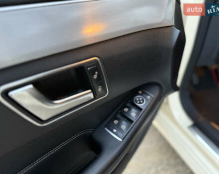 Мерседес Е-Клас 2015 у Сумах на Automoto.ua Бежевий Мерседес Е-Клас, об'ємом двигуна 2.14 л та пробігом 200 тис. км за 14900 $, фото 12 на Automoto.ua