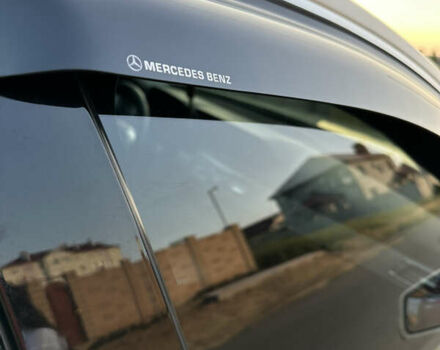 Бежевый Мерседес Е-Класс, объемом двигателя 2.1 л и пробегом 590 тыс. км за 13200 $, фото 11 на Automoto.ua