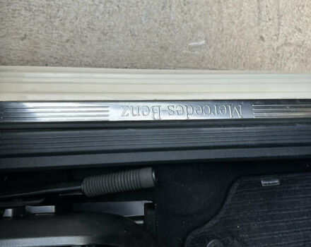 Бежевый Мерседес Е-Класс, объемом двигателя 2.1 л и пробегом 590 тыс. км за 13200 $, фото 5 на Automoto.ua