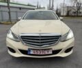 Бежевий Мерседес Е-Клас, об'ємом двигуна 2.2 л та пробігом 404 тис. км за 7000 $, фото 1 на Automoto.ua