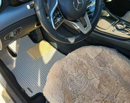 Бежевий Мерседес Е-Клас, об'ємом двигуна 1.95 л та пробігом 500 тис. км за 20000 $, фото 6 на Automoto.ua