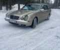 Бежевый Мерседес Е-Класс, объемом двигателя 3 л и пробегом 333 тыс. км за 1850 $, фото 1 на Automoto.ua