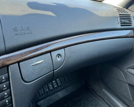 Бежевий Мерседес Е-Клас, об'ємом двигуна 3.22 л та пробігом 268 тис. км за 7950 $, фото 11 на Automoto.ua