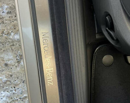 Бежевий Мерседес Е-Клас, об'ємом двигуна 3.22 л та пробігом 268 тис. км за 7950 $, фото 22 на Automoto.ua