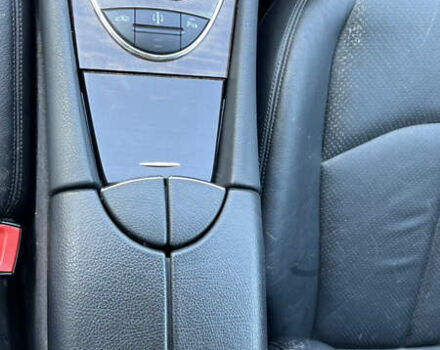 Бежевий Мерседес Е-Клас, об'ємом двигуна 3.22 л та пробігом 268 тис. км за 7950 $, фото 10 на Automoto.ua