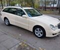 Бежевый Мерседес Е-Класс, объемом двигателя 2.2 л и пробегом 300 тыс. км за 4500 $, фото 9 на Automoto.ua