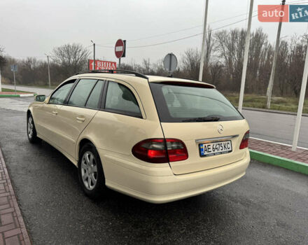Бежевый Мерседес Е-Класс, объемом двигателя 2.15 л и пробегом 264 тыс. км за 5900 $, фото 7 на Automoto.ua