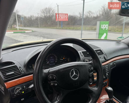 Бежевый Мерседес Е-Класс, объемом двигателя 2.15 л и пробегом 264 тыс. км за 5900 $, фото 14 на Automoto.ua